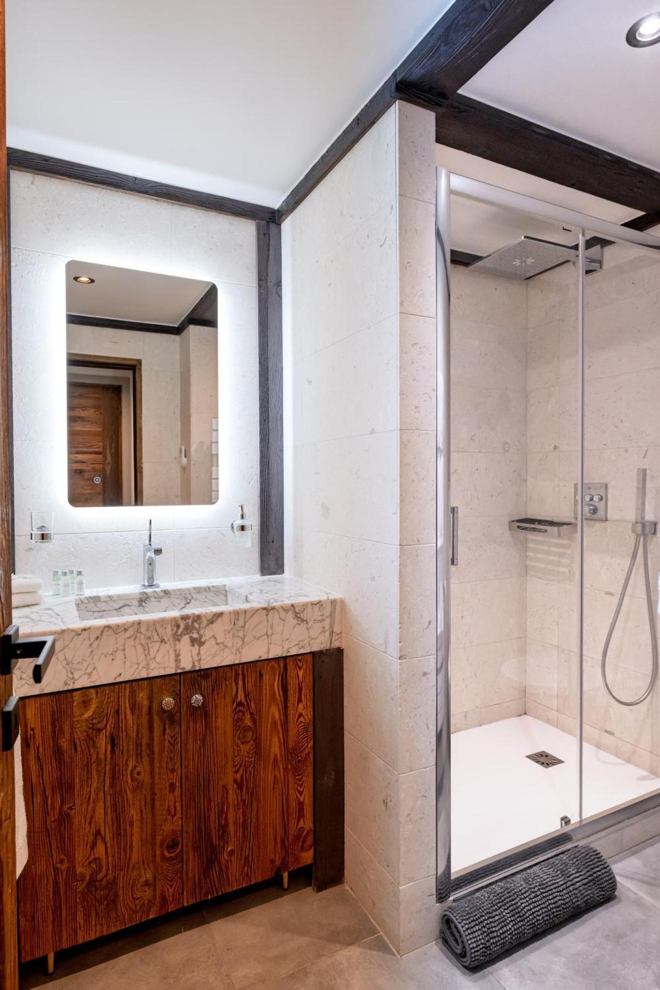 Luxury Suite 70M2 Balcon Courchevel1850 Parking מראה חיצוני תמונה