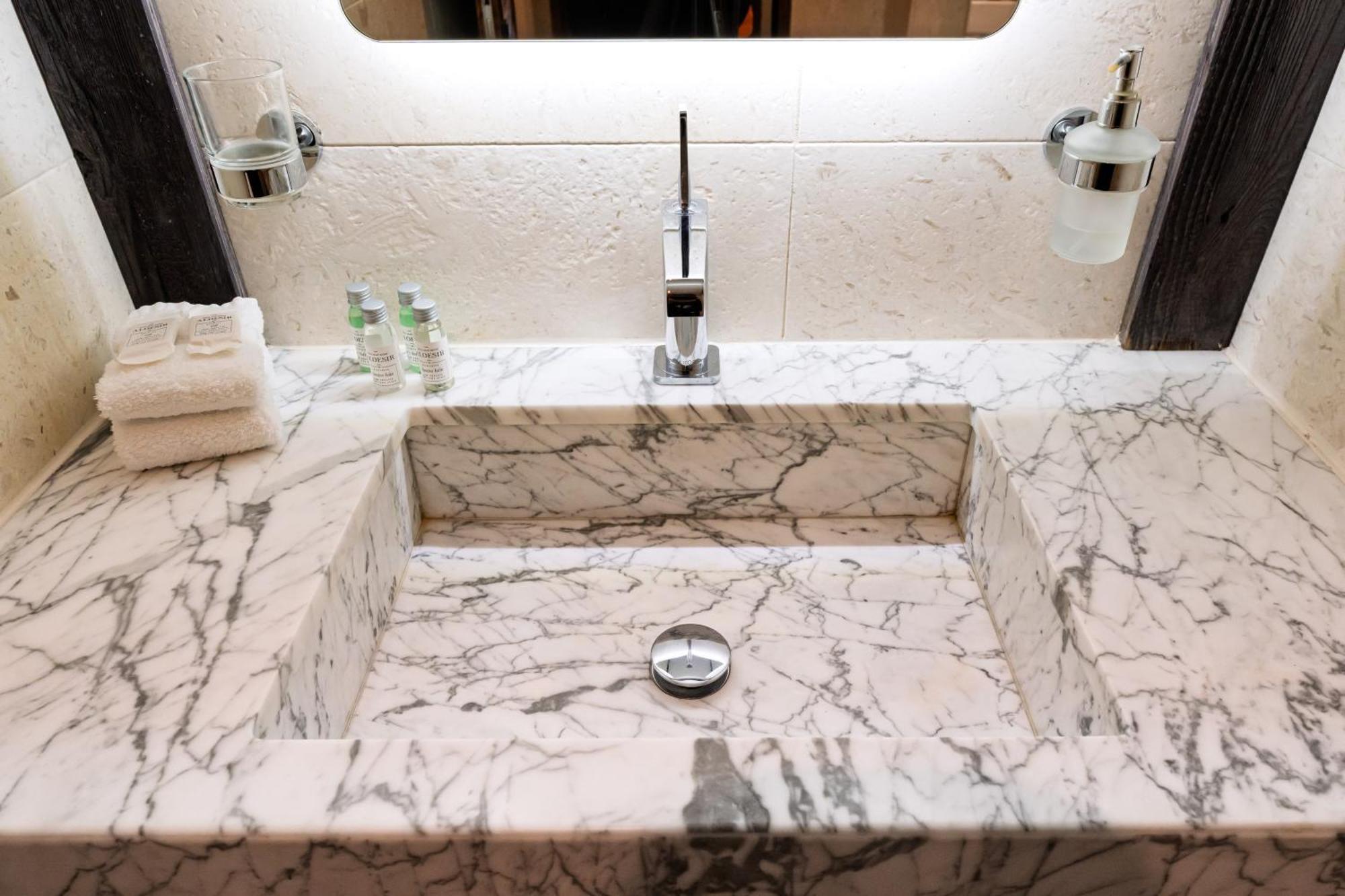 Luxury Suite 70M2 Balcon Courchevel1850 Parking מראה חיצוני תמונה